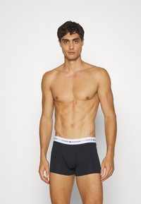 Tommy Hilfiger SIGNATURE TRUNK 3 PACK - Chiloți boxer - courtside green/blue lazurite/desert sky