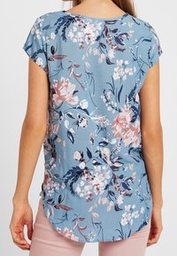 Vero Moda Pusero - blue-grey