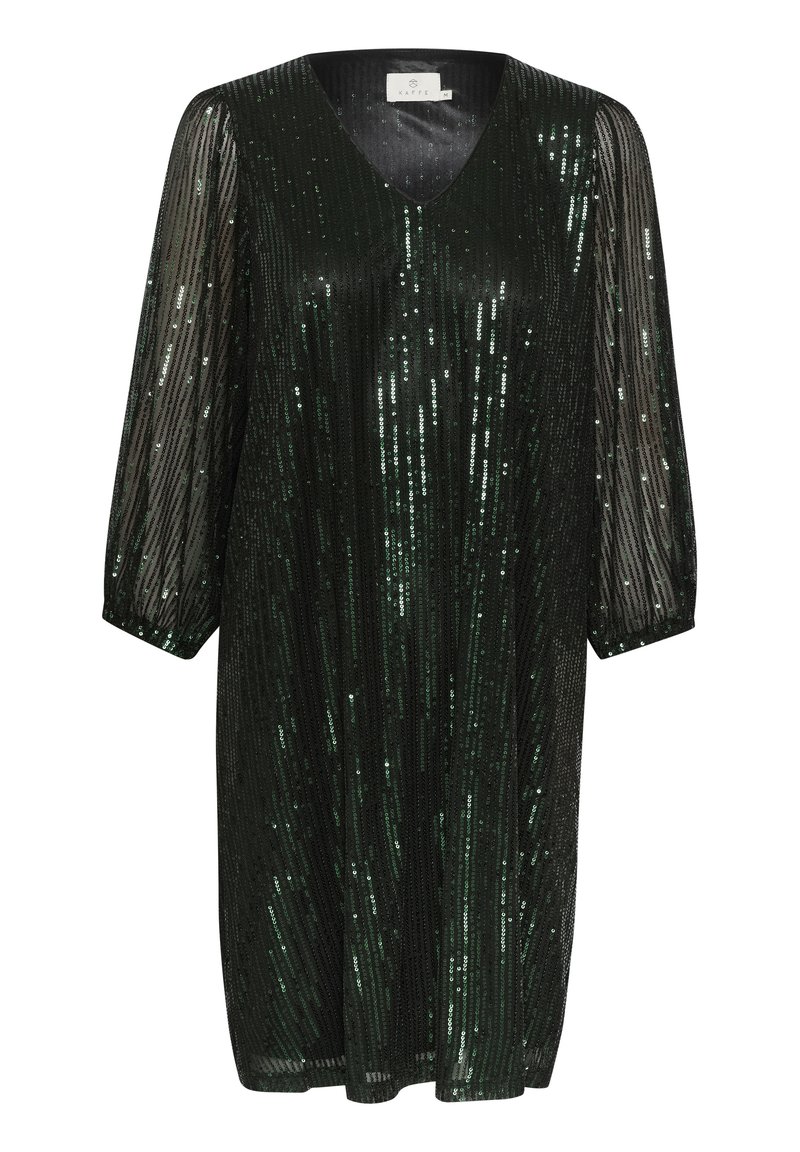 Vihreä paljettimekko, jossa on V-mallinen kaula-aukko, kolmannesvarren hihat ja löysä malli. Mekossa on hohtavia paljetteja, jotka muodostavat pystysuoria raidoituksia läpinäkyvällä mustalla taustalla.