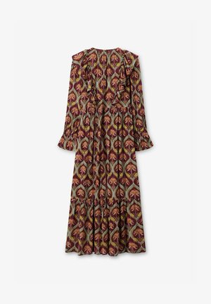 Robe maxi en tissu bordeaux profond avec un motif floral et de feuilles en jaune et vert. Présente un col à volants et des manches longues. Ourlet évasé.