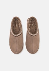 UGG TASMAN UNISEX - Papuče - caribou