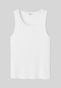 Débardeur en coton blanc avec un col rond et des bretelles larges, présentant une texture lisse et sans motifs ni accents visibles.