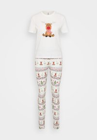 Selezionato, cloud dancer