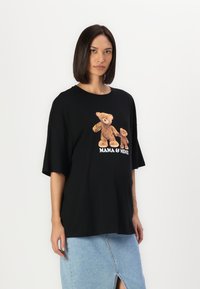 ONLY MATERNITY OLMPOP JOYFULL O NECK TEE - Marškinėliai su spaudiniu - black