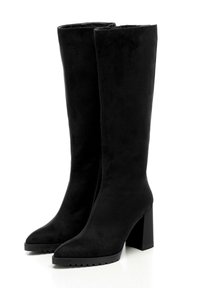 Botas negras de tacón alto hasta la rodilla, hechas de suave ante, con un tacón grueso y un diseño elegante de puntera afilada.