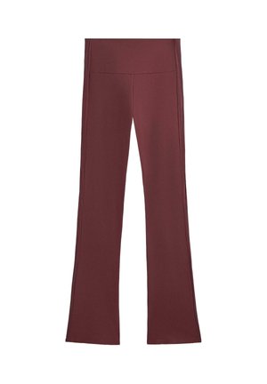 Pantaloni evazați burgundy din țesătură elastică cu talie înaltă, având cusături plate și o textură netedă, potriviți pentru purtare activă.