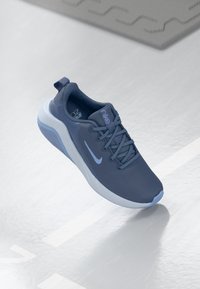 AIR ZOOM BELLA 7 - Chaussures fitness - world indigo/football grey