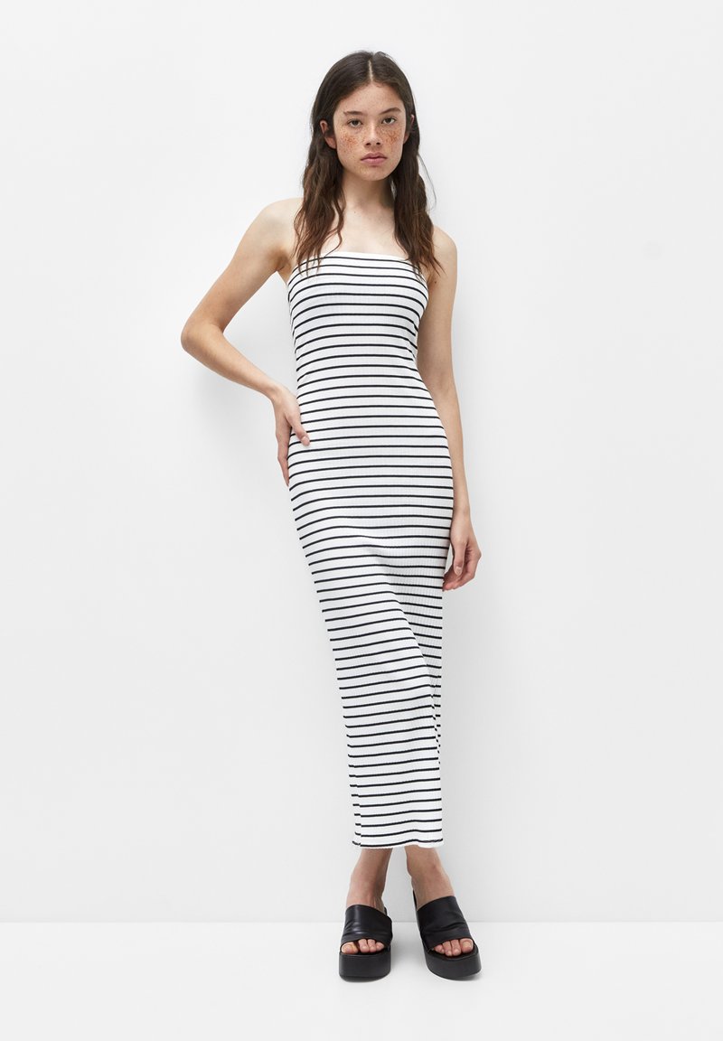 PULL&BEAR STRAPLESS Maxi dress white Zalando.ie