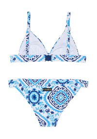 Costume da bagno a due pezzi con reggiseno triangolare e spalline regolabili, abbinato a uno slip, entrambi in un motivo floreale blu e bianco.
