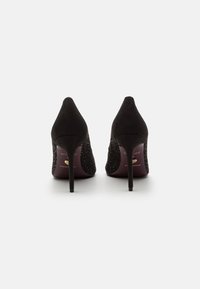 Tamaris Heart & Sole Klassieke pumps - black glam