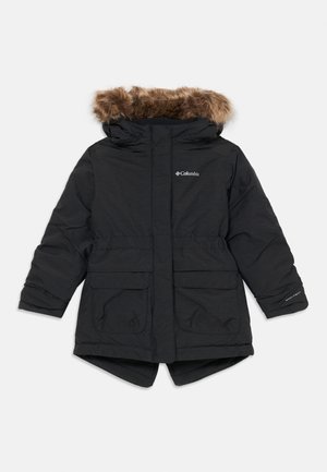 Parka d'hiver noire isolée avec capuche bordée de fourrure, deux poches avant à rabat et logo Columbia sur la poitrine.