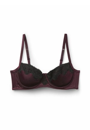 Soutien-gorge bordeaux avec des bonnets rembourrés, bord en dentelle noire sur le bord supérieur, bretelles réglables et finition satinée lisse. Fermeture à crochets au dos.