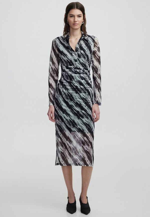 SLIM FIT PATTERNEDCOLLAR - Blusenkleid