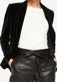 comma Bluse - white