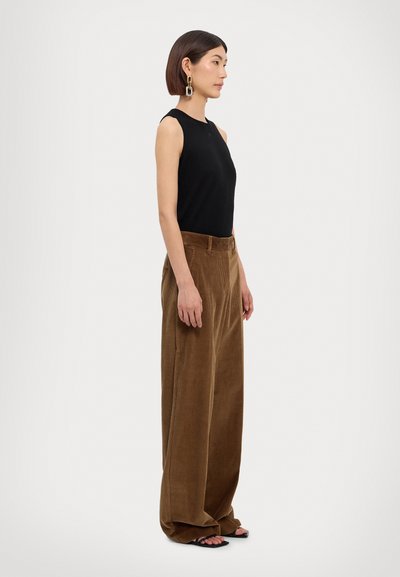 Weekend Max Mara TANIA - Pantaloni - nocciola