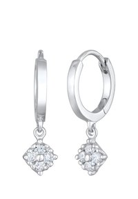 Silberne Creolen mit diamantenförmigen Anhängern, die Cluster aus klaren Steinen zeigen. Glatte, polierte Oberfläche mit einem klappbaren Verschluss.