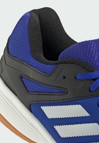 adidas Performance SPEEDCOURT INDOOR - Tenisice za trening - lucid blue   silver metallic   gum