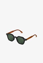 Herling Sonnenbrille Urban Sunset schwarz Zalando de herling-sonnenbrille-urban-sunset-schwarz-zalando-de