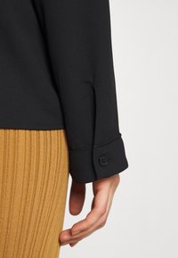 Filippa K Camicetta - black