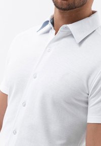 Ombre Vapaa-ajan kauluspaita - white