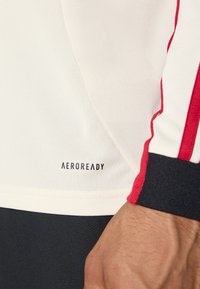 adidas Performance LIVERPOOL FC 25/26 LONG SLEEVE AWAY JERSEY - Article de supporter d'équipe de club - white