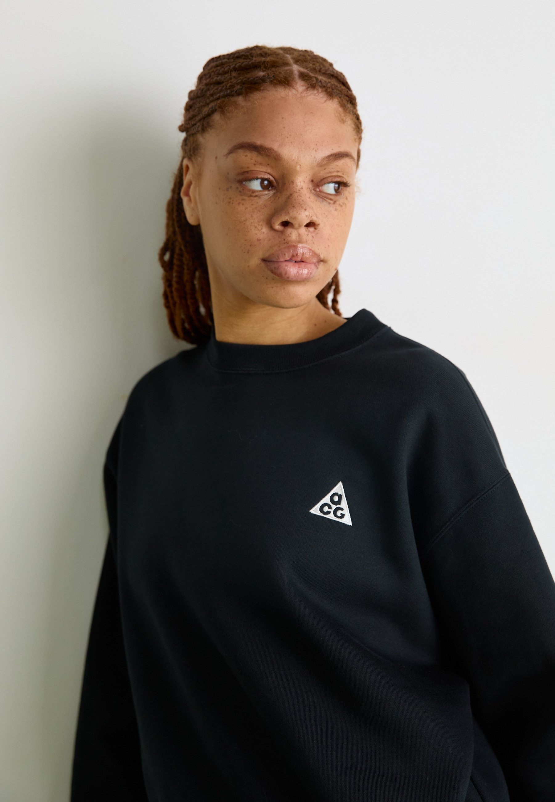 nike acg sweatshirt