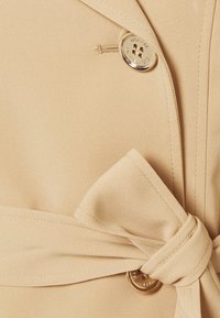 MICHAEL Michael Kors Gabardina - khaki