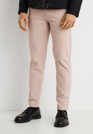 XX STANDARD II - Chinosy