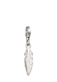 Pendentif en argent en forme de feuille, avec des motifs en relief détaillés. Comprend un clip pour l'attache, avec une finition polie et brillante.