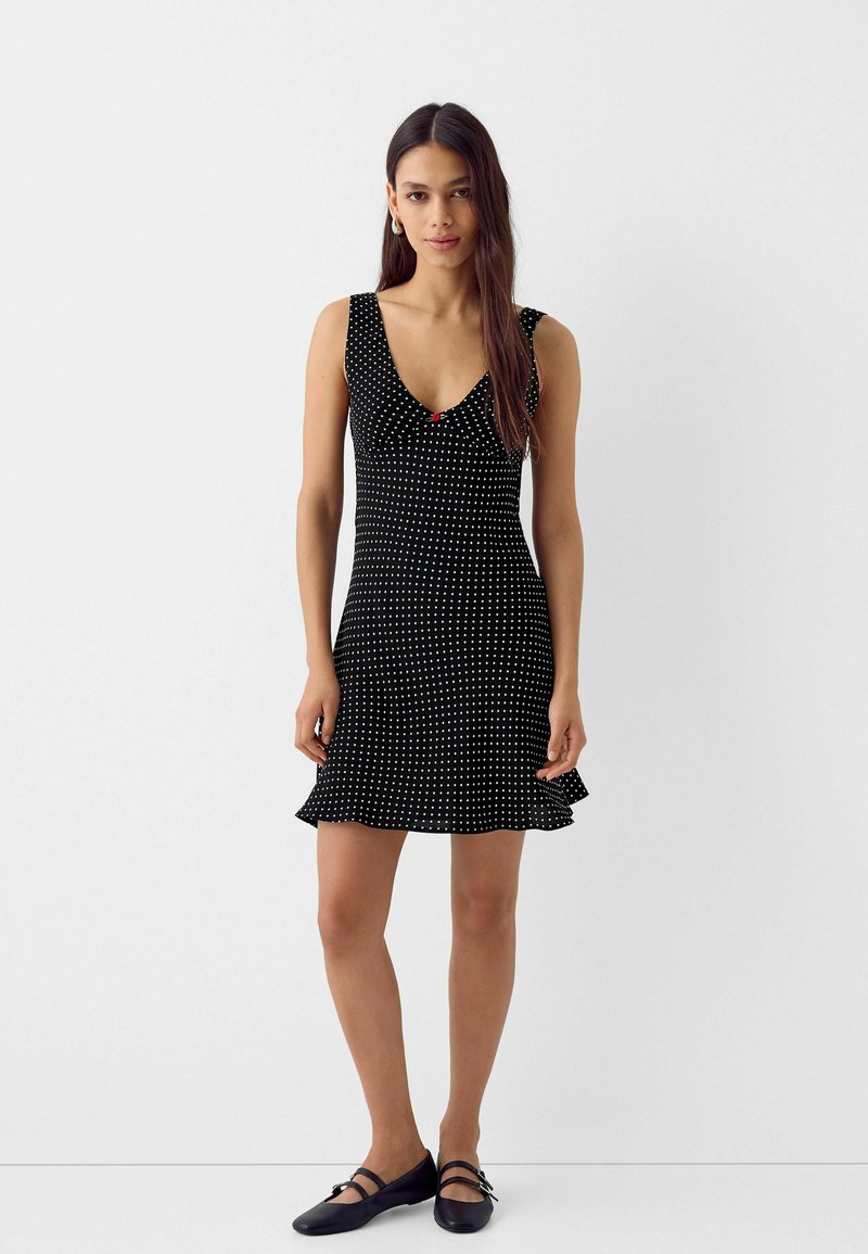 Bershka Jurk zwart Bershka Jurk zwart