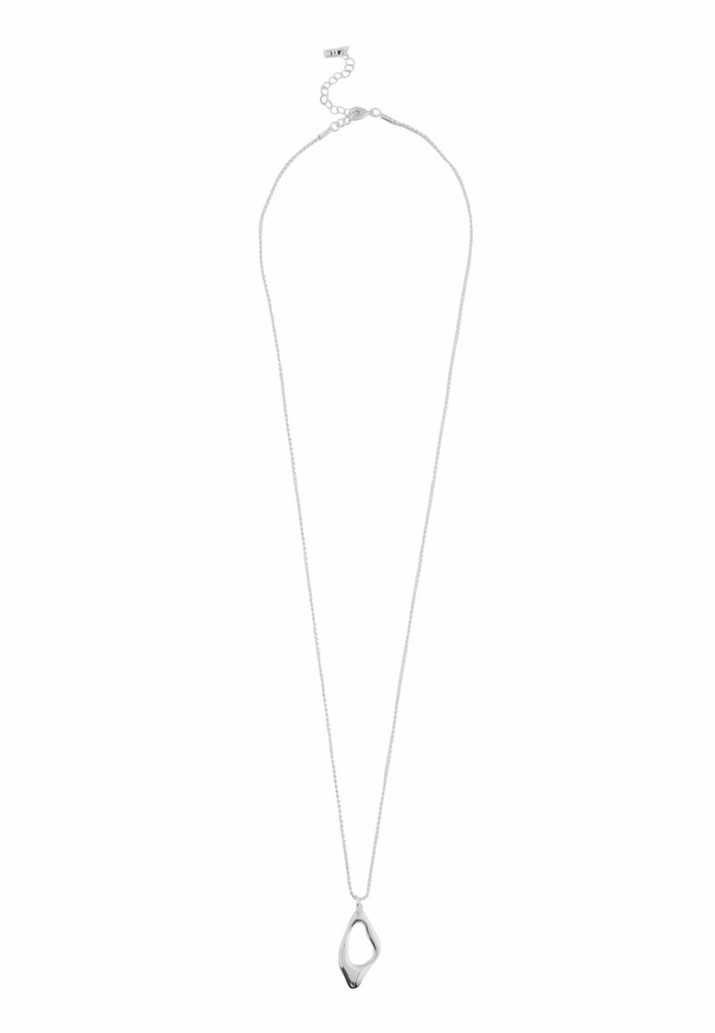 Srebrny łańcuszek z gładkim, abstrakcyjnym wisiorkiem i regulowanym zapięciem.