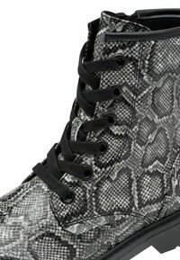 Marco Tozzi Bottines à lacets - dk grey str