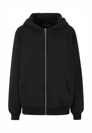 Čierna mikina na zips vyrobená z jemného materiálu, s predným vreckom, rebrovanými manžetami a malým srdiečkovým logom vyšitým na prsiach.
