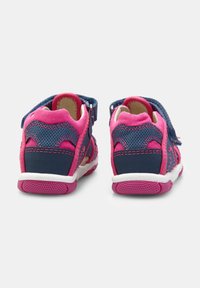 Bata Vaellussandaalit - blu