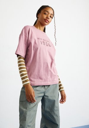 ICONIC COLLEGIATE OVERSIZED - T-shirt print - rosewood