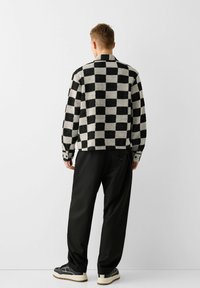 Bershka Kofta - black