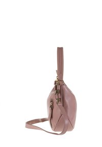 Rosa Lederhandtasche mit geschwungener Form, verstellbarem Schulterriemen, goldenen Hardware-Akzenten und einer Reißverschlusstasche an der Seite.