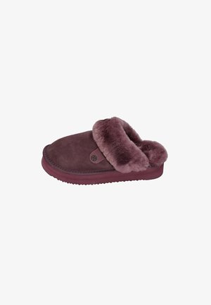 Burgundy slipper with a soft, fluffy lining and rounded toe. Features a smooth suede upper, ribbed outer sole, and a simple logo accent.