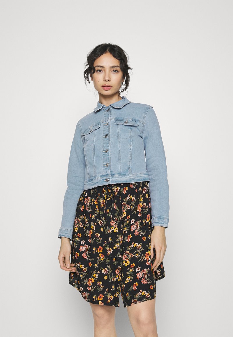 Vero Moda Petite VMLUNA SLIM JACKET MIX  - Traper jakna - light blue