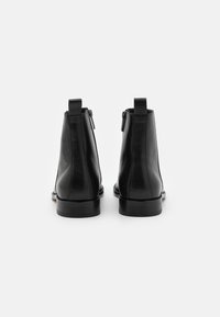 BOSS LIMBER - Botine clasice - black