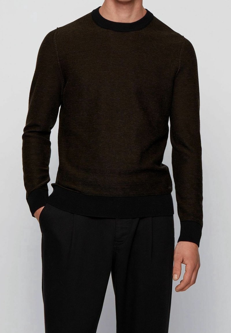 BOSS Stickad tröja - black