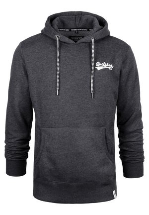 Donkergrijze hoodie van zacht materiaal, met een voorzak, ribgebreide manchetten en een capuchon met een koord in zwart-wit patroon.