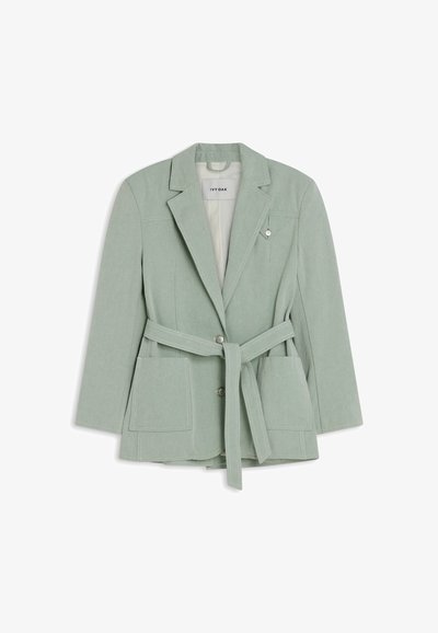 Φωτεινό πράσινο σακάκι με ζώνη, γιακά με σχισμή, δύο μπροστινές τσέπες, μακριά μανίκια και κλείσιμο με κουμπιά, με ετικέτα Ivy Oak.