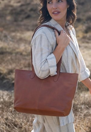 The Chesterfield Brand, MONZA SHOPPER - Sac à main - cognac
