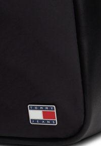 Tommy Jeans Torba na zakupy