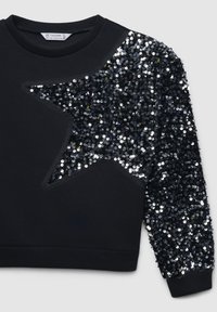 Felpa nera con un design a forma di stella realizzato in paillettes nere e argento su una manica, con scollatura a girocollo e polsini a costine.