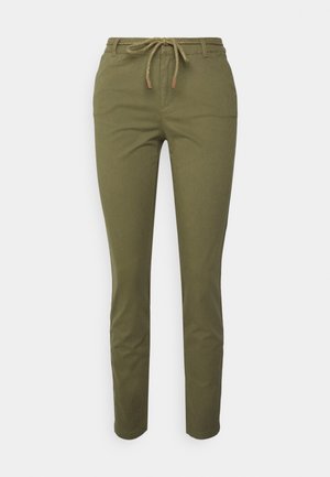 Pantalon vert olive avec taille à cordon, coupe slim, texture lisse et deux poches latérales, sans motifs visibles ni détails métalliques.
