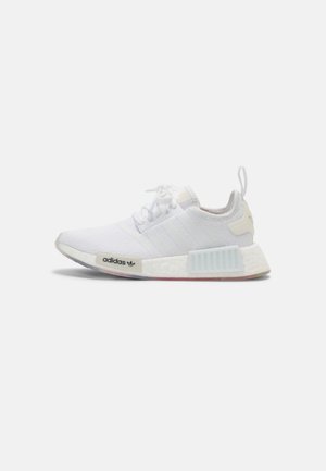 Sneakers - white