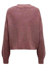 Stickad tröja i dammig ros med en kortad design, sänkta axlar och ribbade muddkanter. Har ett strukturerat stickmönster.