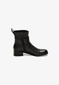 Unselected, schwarz grau bordeaux